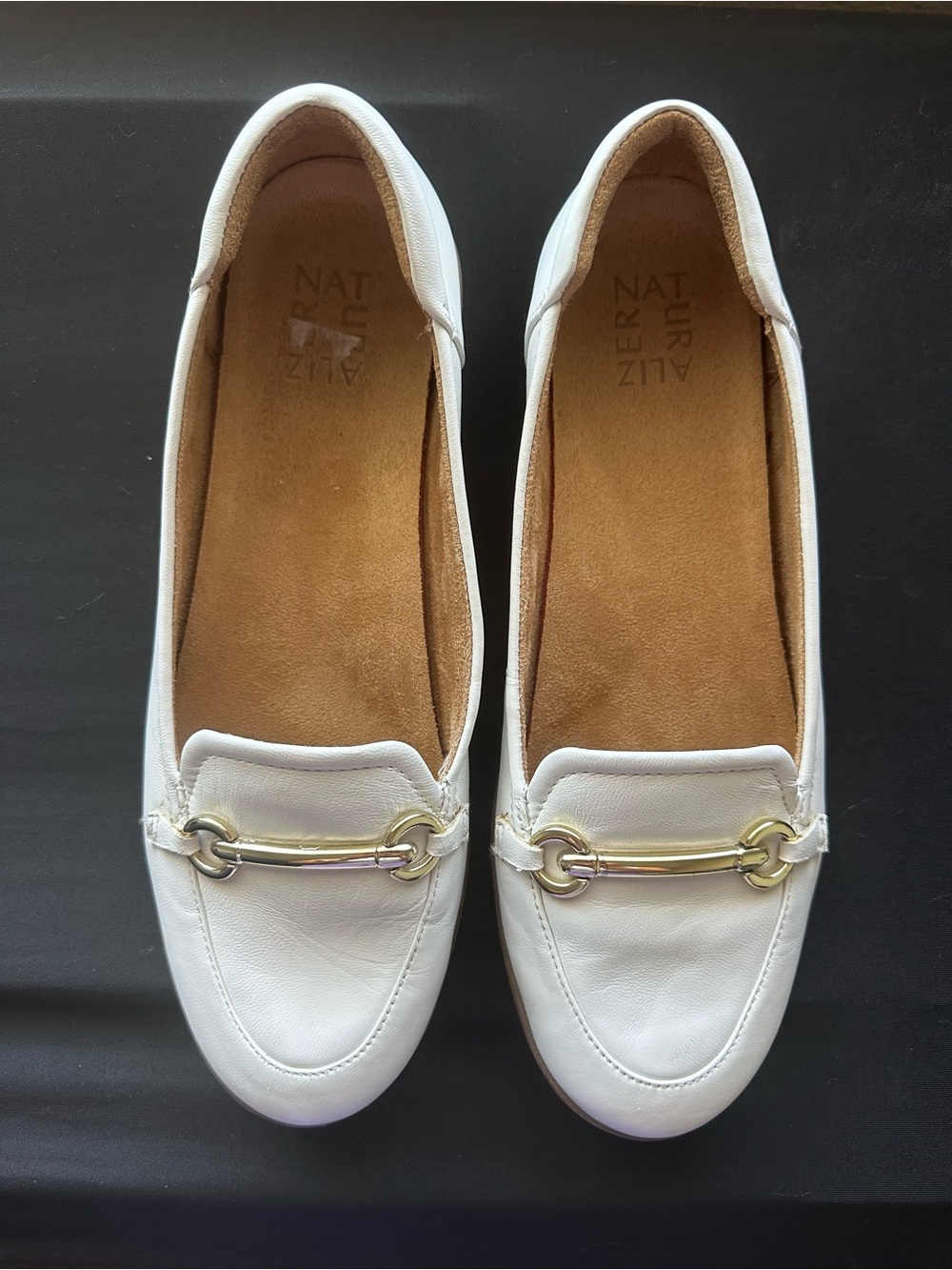 Naturalizer White Leather Loafers with Gold Accent size 10W